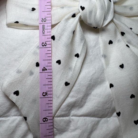 Women’s hair accessories white with black hearts bow - Picture 3 of 3